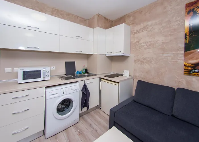 Savana Place & Private Parking סופיה